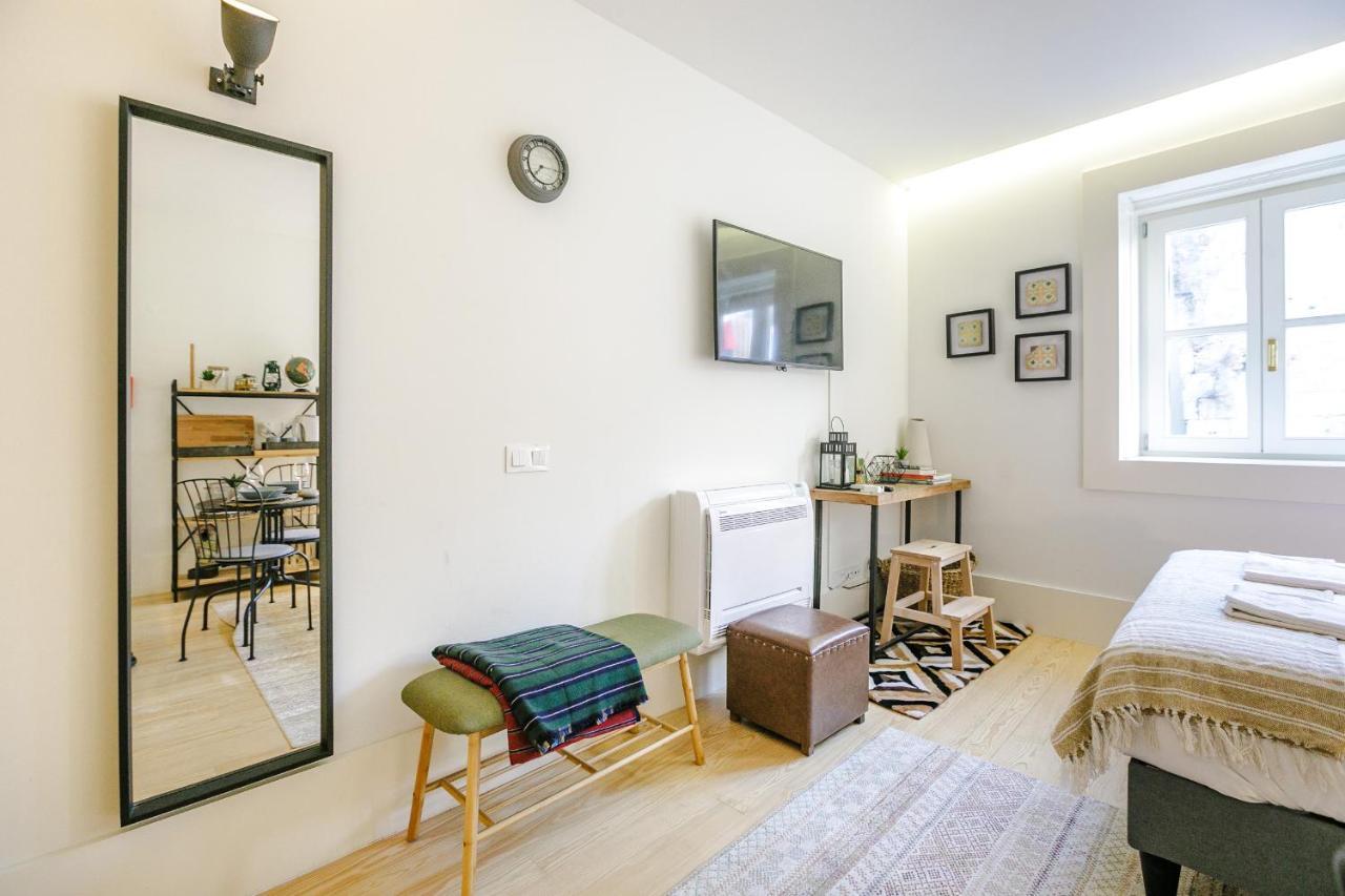 Lovelystay - Taipas Studio With Ac Porto Exterior foto
