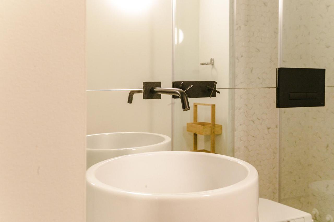 Lovelystay - Taipas Studio With Ac Porto Exterior foto